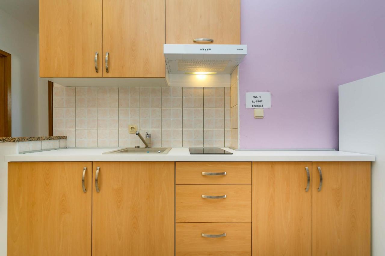 Apartmani Luka Kornić Dış mekan fotoğraf
