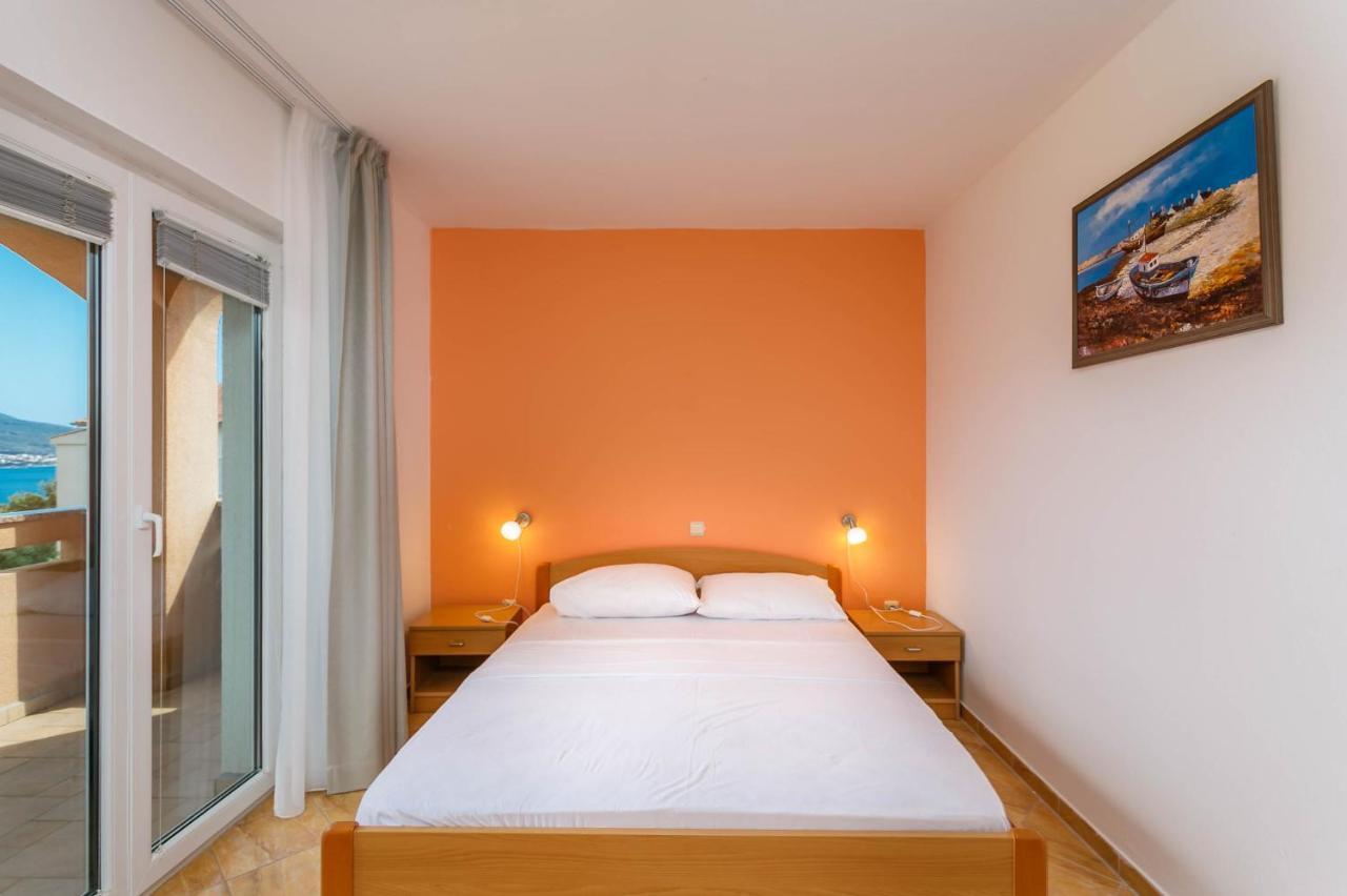 Apartmani Luka Kornić Dış mekan fotoğraf