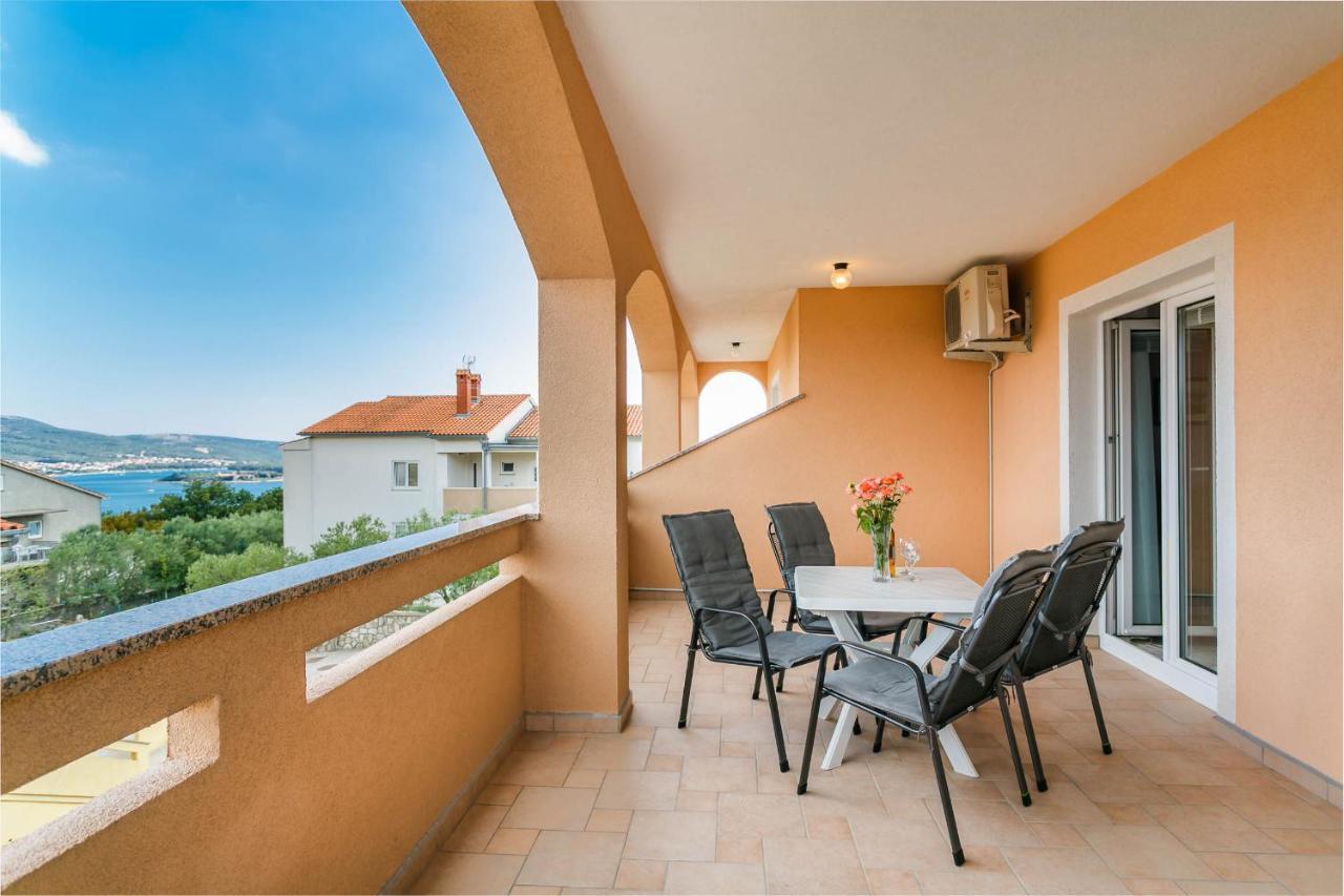 Apartmani Luka Kornić Dış mekan fotoğraf